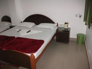 Surya Residency Paying Guest House พาราณสี ภายนอก รูปภาพ